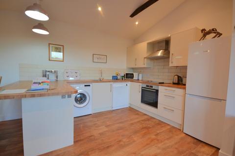 1 bedroom barn conversion to rent, Langley Lower Green, Saffron Walden