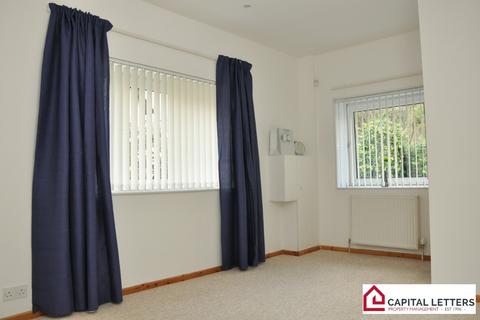 3 bedroom terraced house to rent, Fern Lane, Glasgow G13