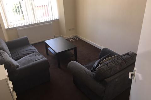 undefined, Stevenson Street, Flat 3-2, Glasgow G40