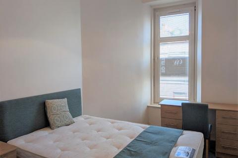 2 bedroom flat to rent, Ashvale Place, City Centre, Aberdeen, AB10