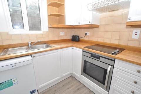 2 bedroom flat to rent, Old School Court, East Street, Lilley, LU2