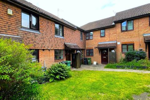 2 bedroom terraced house to rent, Heather Mead, Frimley, Camberley, Surrey, GU16