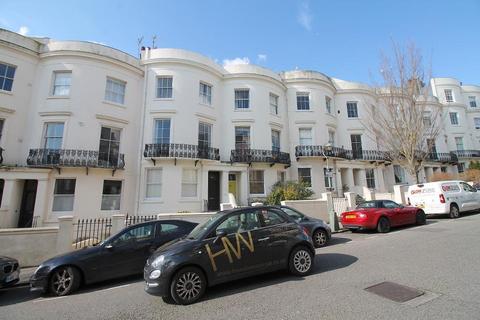 Studio to rent, Lansdowne Place, Hove, East Sussex, BN3 1FL