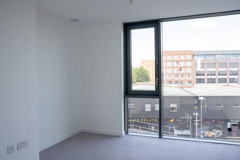 4 bedroom apartment for sale - City North, Finsbury Park, N4