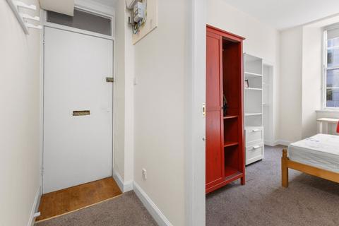 2 bedroom flat to rent, East Fountainbridge, Tollcross, Edinburgh, EH3