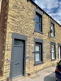 4 bedroom terraced house to rent, Doncaster Road, Barnsley, South Yorkshire, S70