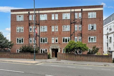 1 bedroom apartment to rent, Terrace Road, Bournemouth BH2