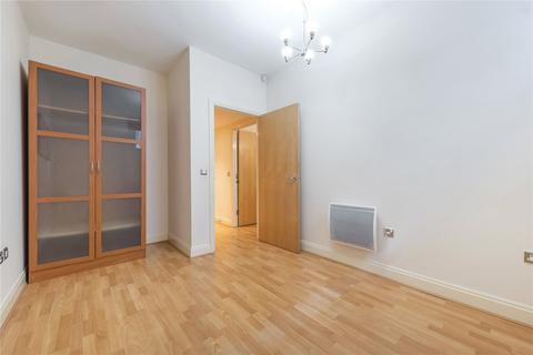 2 bedroom flat to rent, Visage Apartments, Winchester Road, London