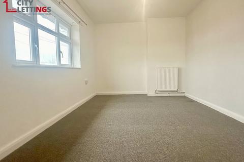 2 bedroom semi-detached house to rent, Leybourne Drive, Bestwood
