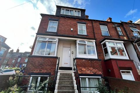 6 bedroom end of terrace house to rent, Beechwood Place, Leeds, West Yorkshire, LS4