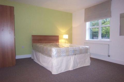 2 bedroom apartment to rent - Alders Road, Moss Nook