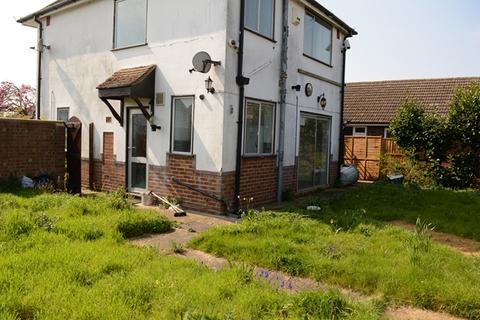 3 bedroom detached house to rent, 3 Bedroom Detached House, Goldington, Company Let