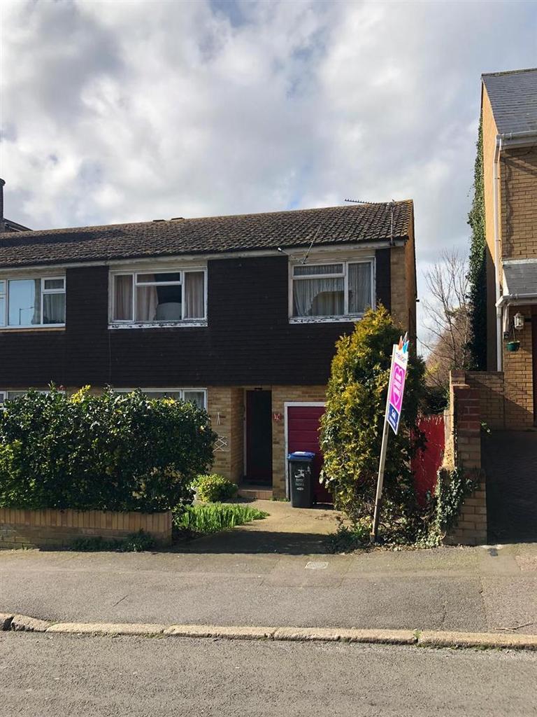 Avenue Road, Ramsgate 3 bed semidetached house £230,000