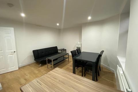 2 bedroom apartment to rent - Newport Street, Bolton, Greater Mancheater, BL3
