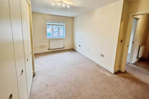 undefined, Whitebeam Close, Basingstoke RG22
