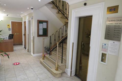 2 bedroom apartment to rent, Queensway, Bayswater, Hyde Park, London W2