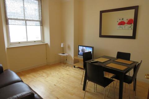 2 bedroom flat to rent - Bayswater, Queensway, Hyde Park, London W2