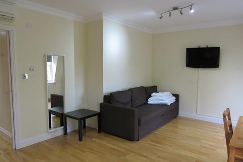 1 bedroom apartment to rent - Bayswater, Queensway, Hyde Park, London W2