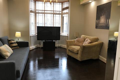 2 bedroom flat to rent - 191 Queensway , Bayswater, Hyde Park, London  W2