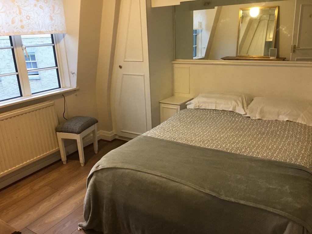 Bedroom 2 Double