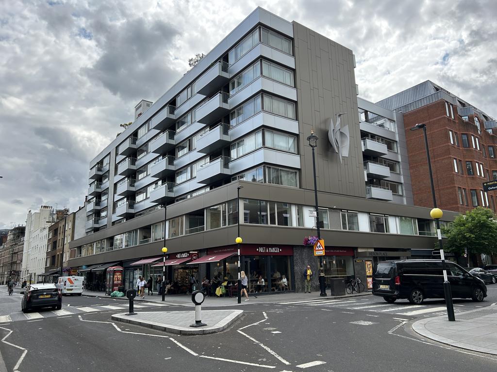 Building view on Marylebone high street