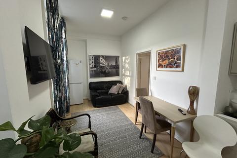 2 bedroom apartment to rent, Bayswater, Hyde Park, Queensway, London W2
