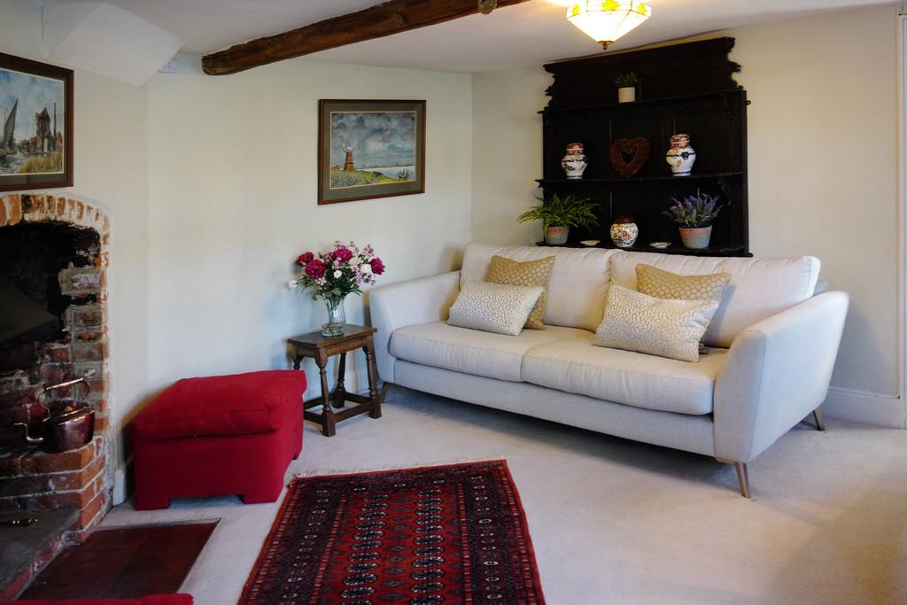 Godwins Lodge003