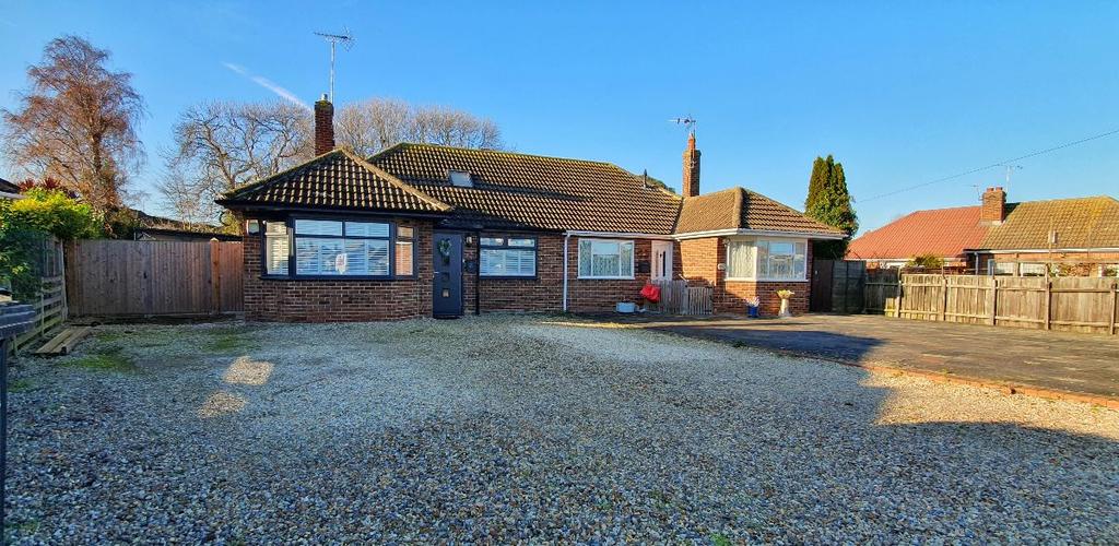 Sandwood Road, Ramsgate 3 bed bungalow - £450,000