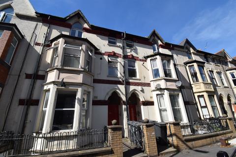 1 bedroom house to rent, Fitzhamon Embankment, Cardiff