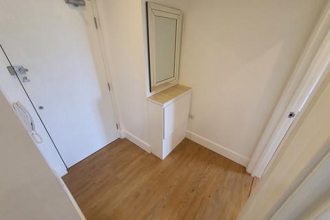 1 bedroom apartment to rent, Lansdowne Road, Bournemouth