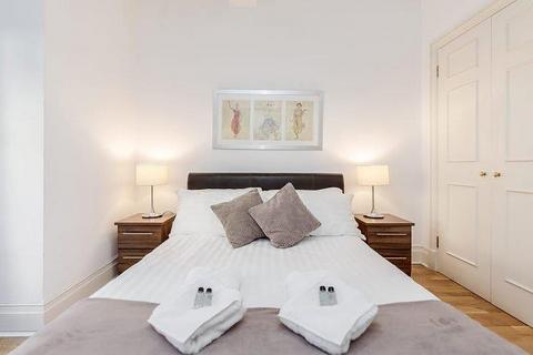 1 bedroom apartment to rent, Printers Inn, Cursitor Street, Chancery Lane, Holborn, London, EC4A