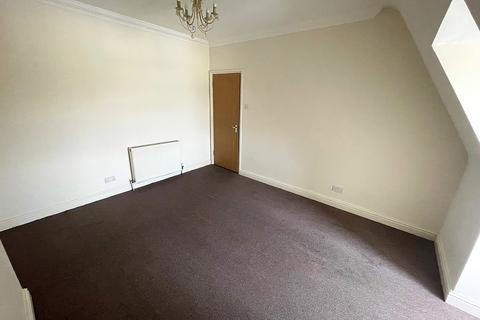 2 bedroom flat to rent, Granada Road, Southsea