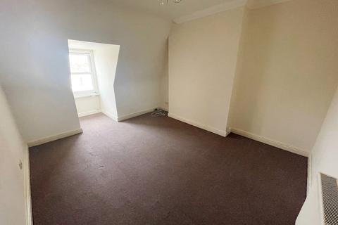 2 bedroom flat to rent, Granada Road, Southsea