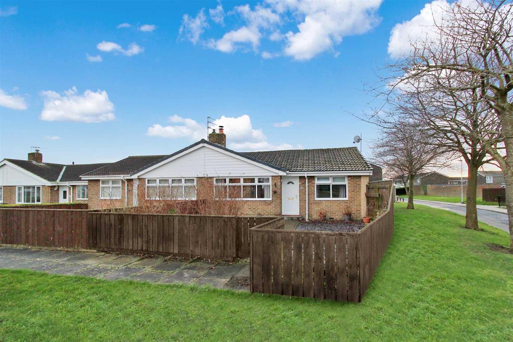 Highburn, Cramlington 2 bed semidetached bungalow £154,000