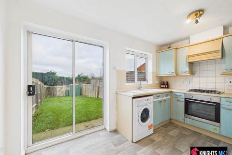 2 bedroom terraced house to rent, Bluebell Close, Buckingham MK18