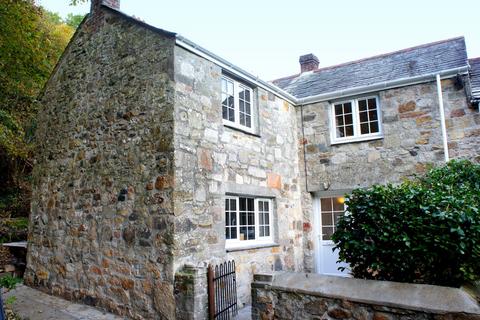2 bedroom cottage to rent, Coombe