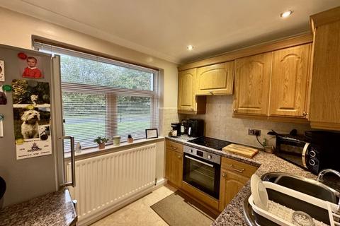 undefined, Fell Close, Washington NE37