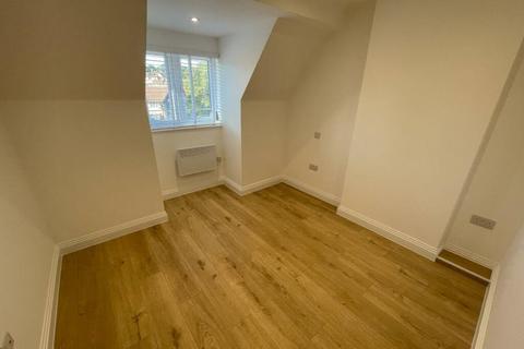 2 bedroom apartment to rent, Tilehurst,  Reading,  RG30