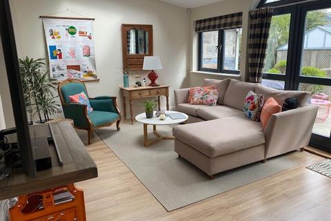 5 bedroom semi-detached house to rent, Rubislaw Den South, West End, Aberdeen, AB15