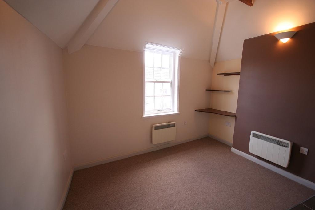 Living Room / Bedroom