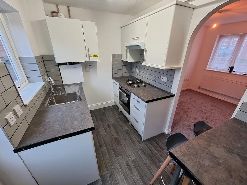 Elizabeth Close, Wellingborough, Northamptonshire. NN8 2JA 1 bed end of