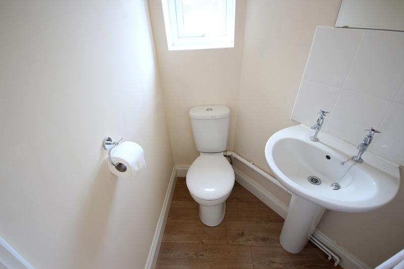 Shower Room / WC