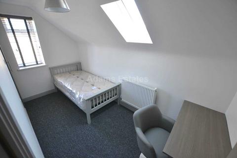 undefined, Cholmeley Road, Reading