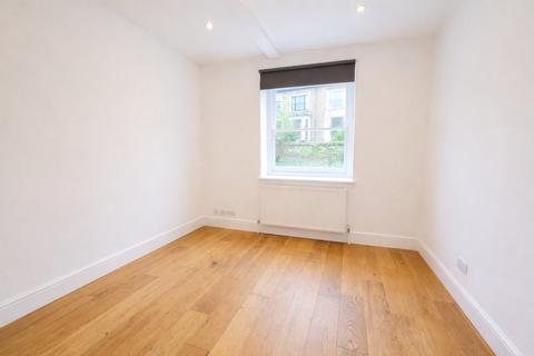 3 bedroom flat to rent, St Johns Grove, Archway
