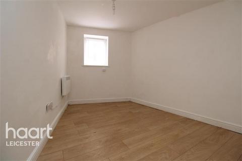 1 bedroom flat to rent, Storey Street, Woodgate