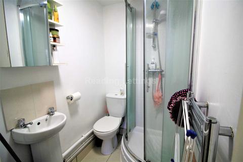 undefined, Kings Road, Berkshire