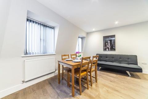 1 bedroom flat to rent, 139 Queens Crescent, London NW5