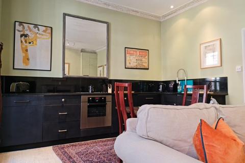 1 bedroom flat to rent, Judd street, Saint Pancras WC1H