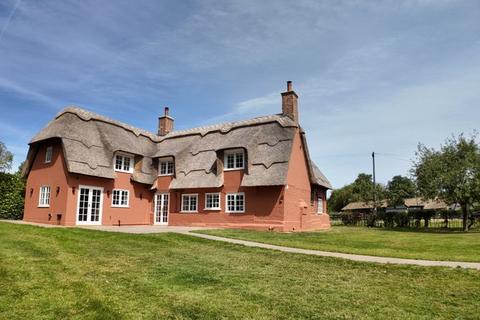 4 bedroom cottage to rent, Abbots Ripton, Huntingdon, Cambs