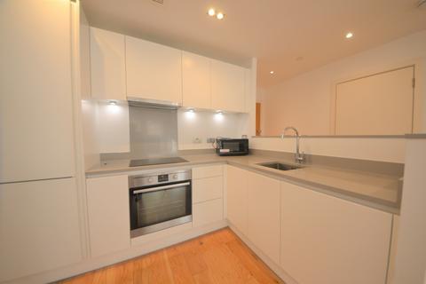 1 bedroom apartment to rent, Palmers Road, London E2